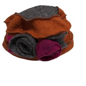 Platania Wool Felt Cloche Floral Artsy Hat Size OS